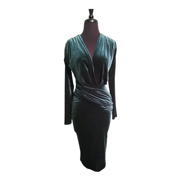 green emerald velvet dress Jessica Angel 737 Dress